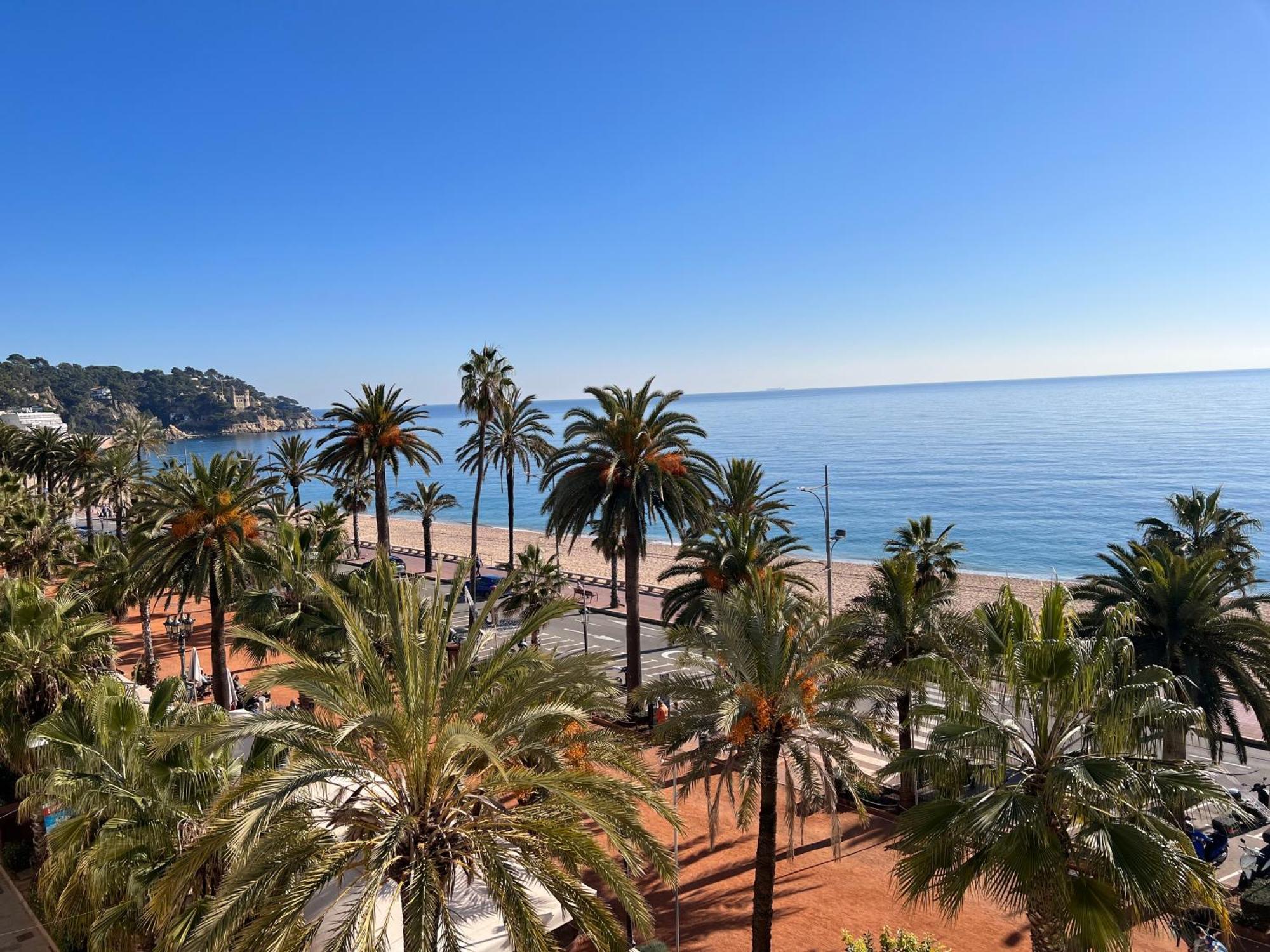Mediterranean Apartment In Lloret De Mar Next To The Sea Esterno foto
